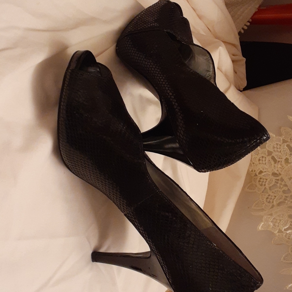Black never worn shoes